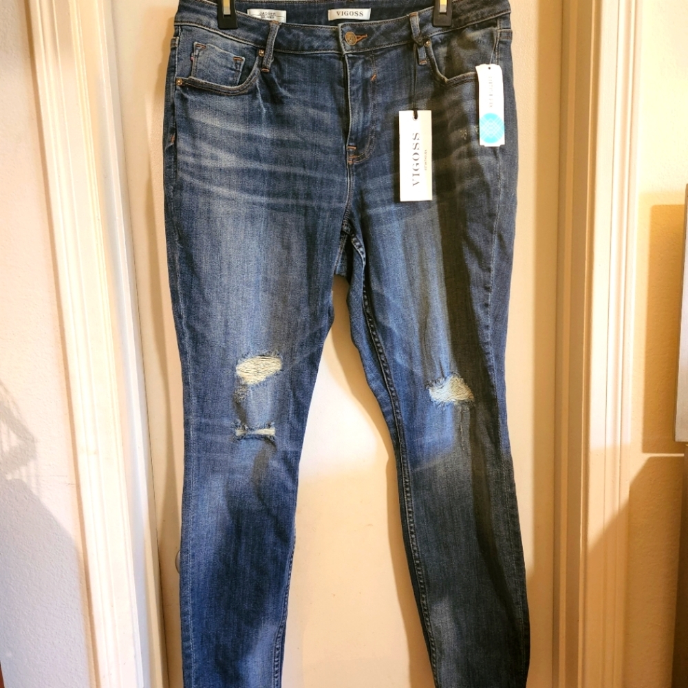 Vigoss Women's Distressed Jeans Size 14
